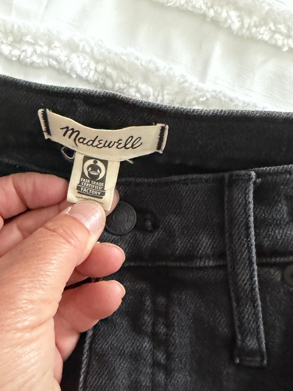 Madewell Black Skinny Jeans - Picture 3 of 11